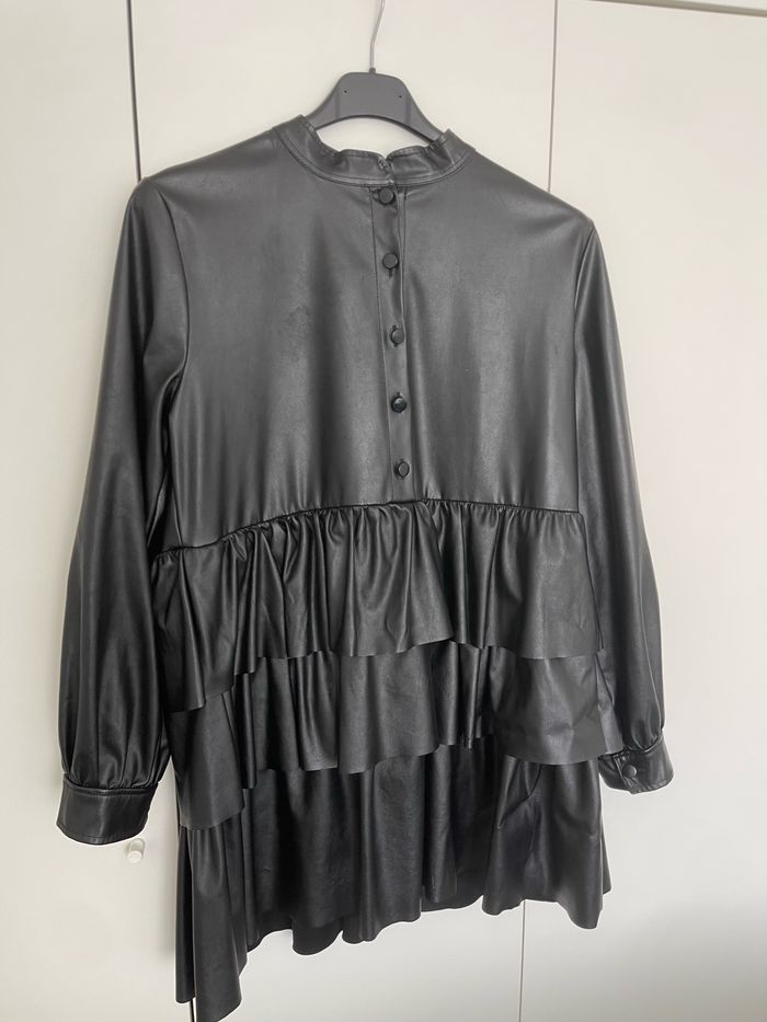 Robe noir
