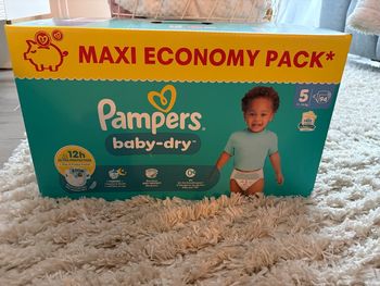Couches Pampers Taille 5