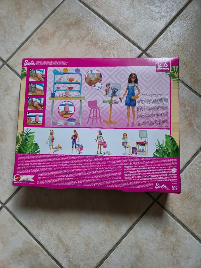 Coffret poupée Barbie artistique + accessoires poterie self care - photo numéro 2
