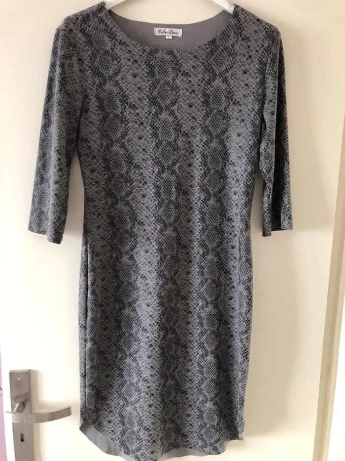 Robe python