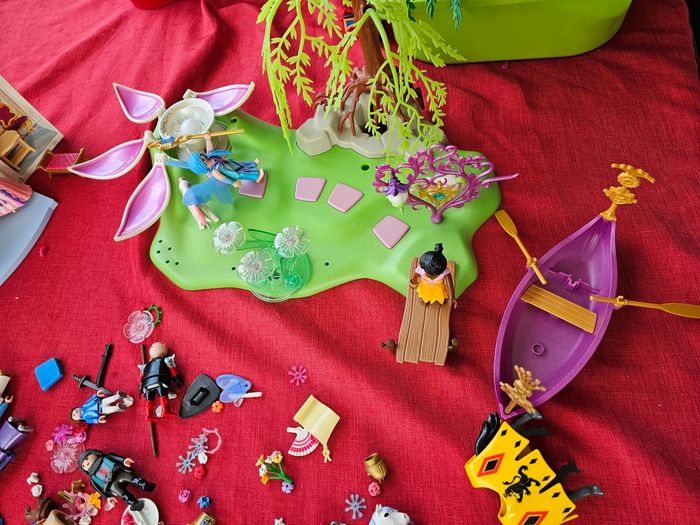 Lot château et princesses playmobil - photo numéro 4