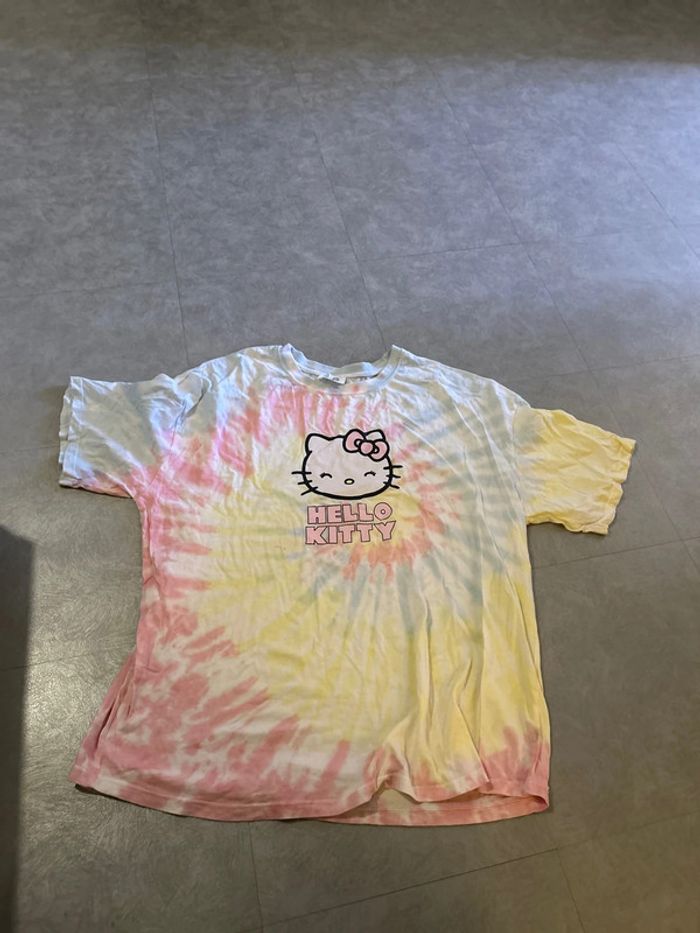 TEE shirt hello kitty