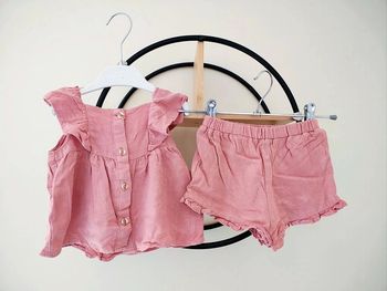 12-18 mois ensemble été haut et short ( étiquette coupée)