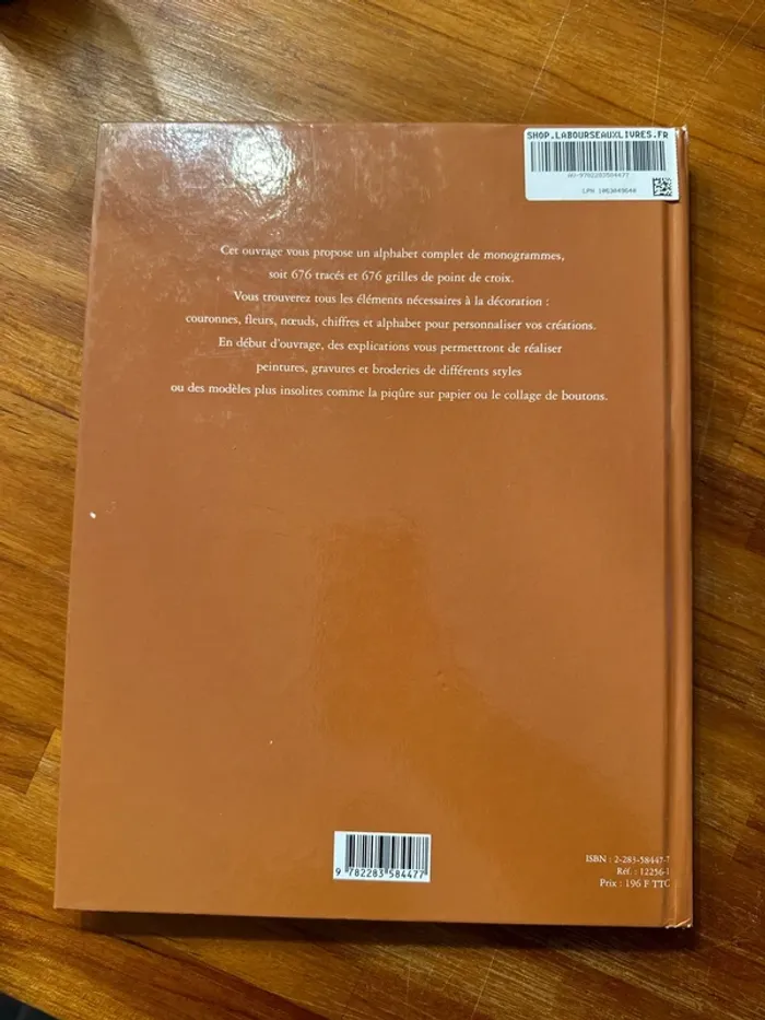 Livre le grand livre des monogrammes - photo numéro 3