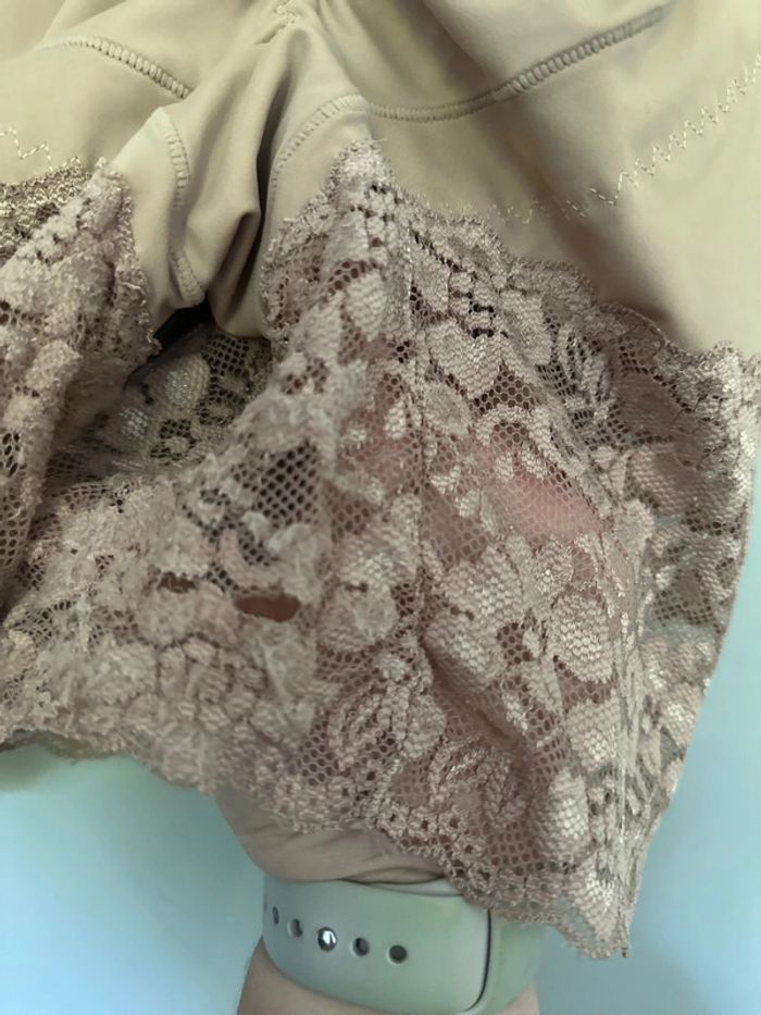 Short gainant beige Shein taille XL - photo numéro 3