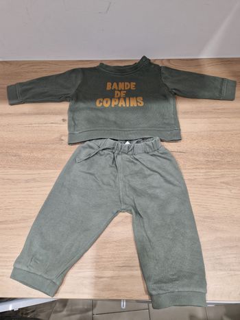 Ensemble jogging 12 mois