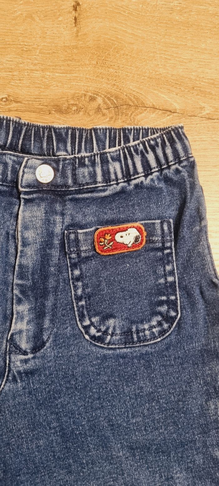 Jeans Snoopy H&M 12 mois - photo numéro 3