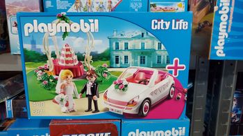 Playmobil 6871 - Couple de mariés avec voiture.