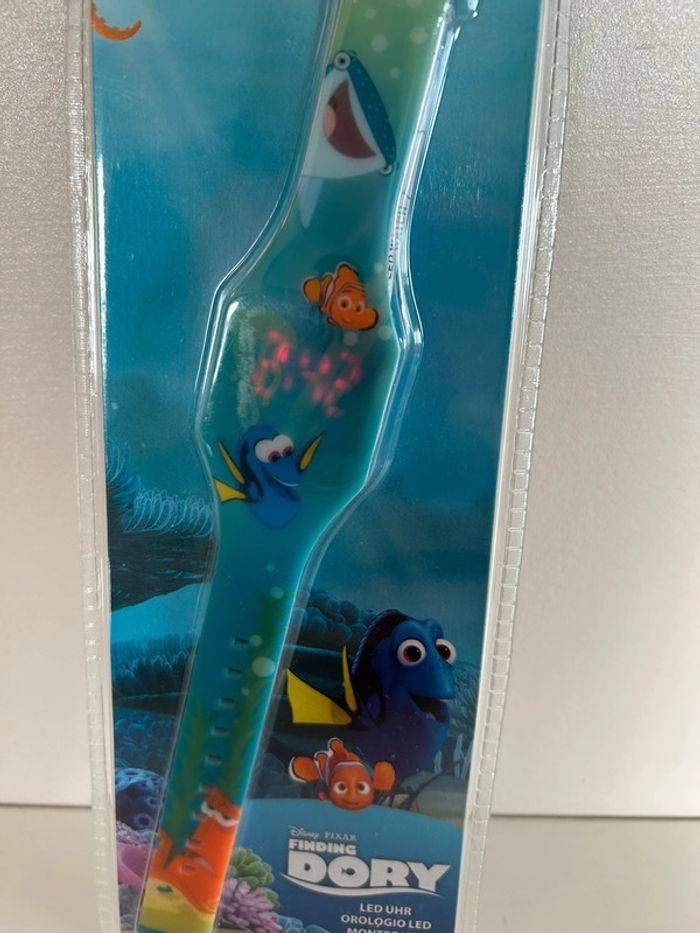 Disney Nemo & Dory Montre/Watch L.E.D ( neuf sous Blister) - photo numéro 6