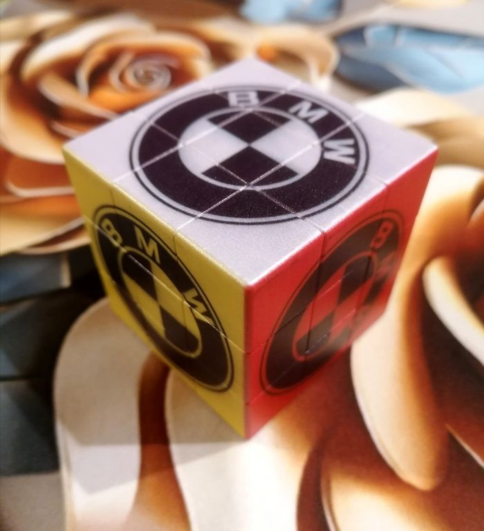 Rubiks cube BMW