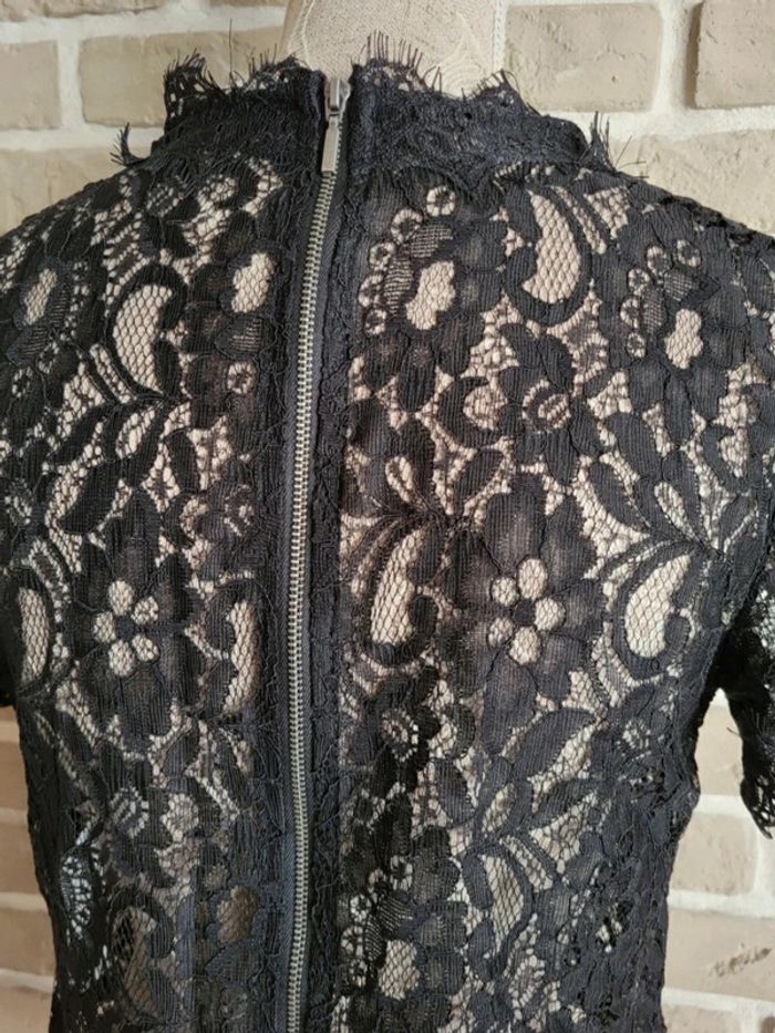Blouse en dentelle noire Zara - Neuve avec étiquette - photo numéro 15