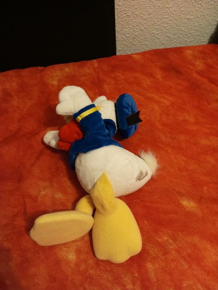 Donald Walt Disney Company - photo numéro 4