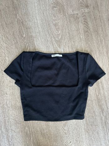 Crop top noir Zara – Taille S (36) – Très bon état