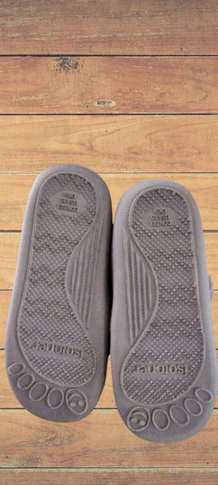 Chaussons enfant taille 27 🧸 - photo numéro 3