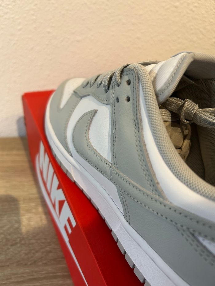 Nike Dunk low grey fog en taille 44 - photo numéro 7