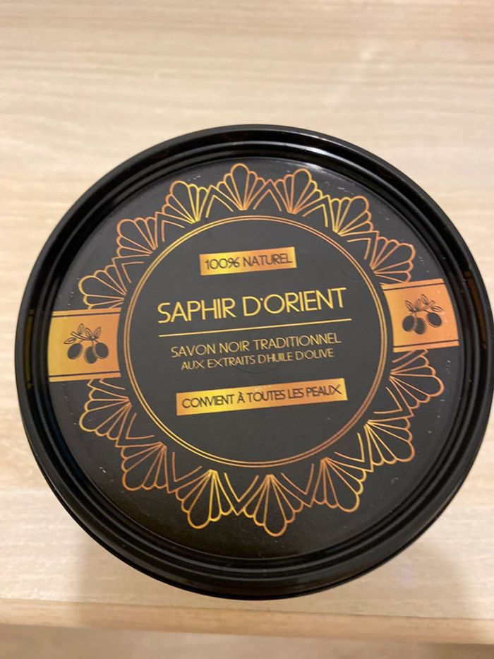 Savon noir à l’huile d’olive Safir d’orient