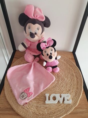 Peluche • Minnie 🌸