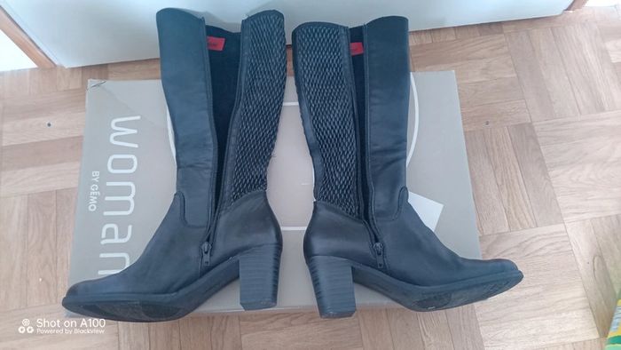 Bottes femmes tout cuir pointure 37 - photo numéro 2