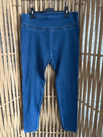 Pantalon femme taille L