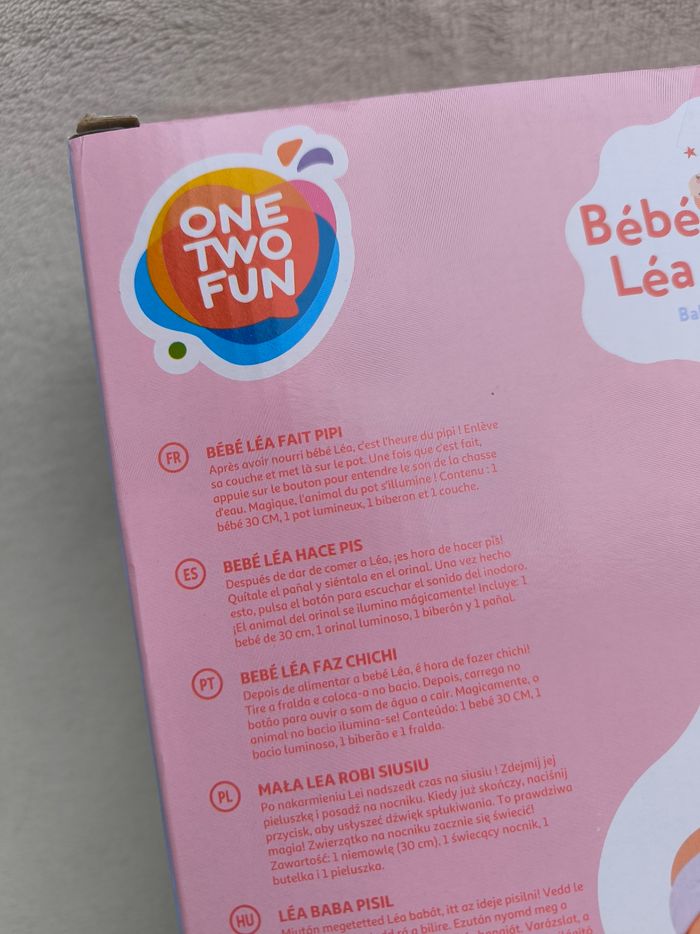 Bébé Léa fait pipi One Two Fun - photo numéro 7