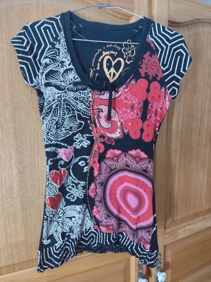 Tee shirt