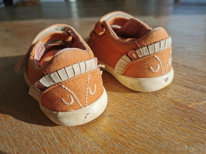 Chaussures toile T22 - photo numéro 10