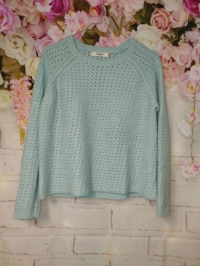 Pull bleu ciel taille 38