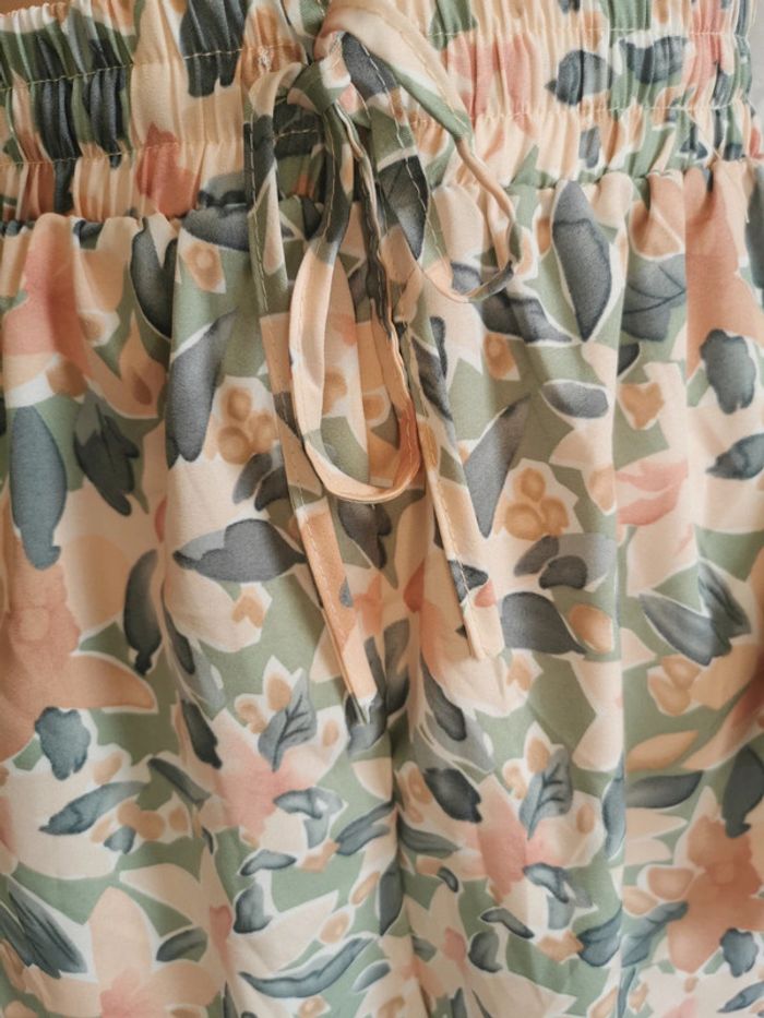 Short. Vert. Pêche. Taille 42.Christy - photo numéro 3