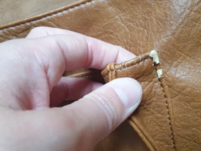 Sac bandoulière camel et motifs - photo numéro 5