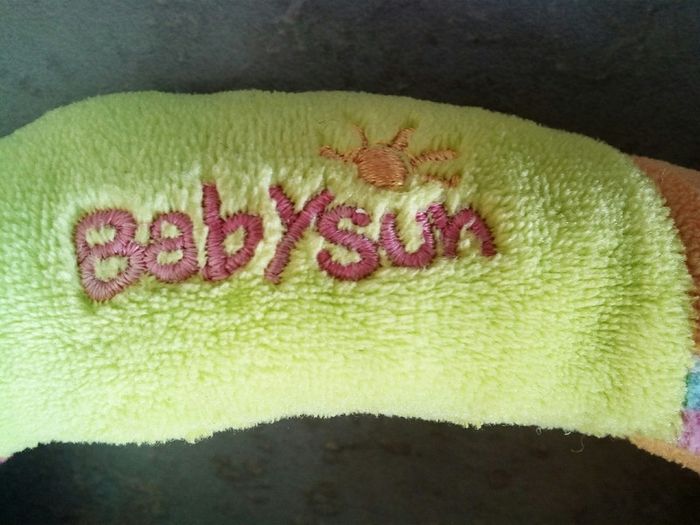 Tour de cou Babysun pour voiture - photo numéro 4