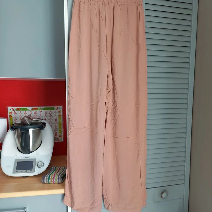 Pantalon à jambes larges rose poudré - photo numéro 3