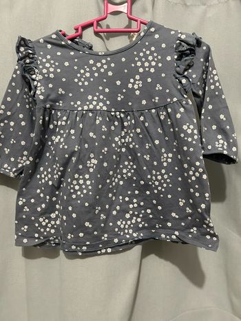 Lots haut manche longue et une petite robe