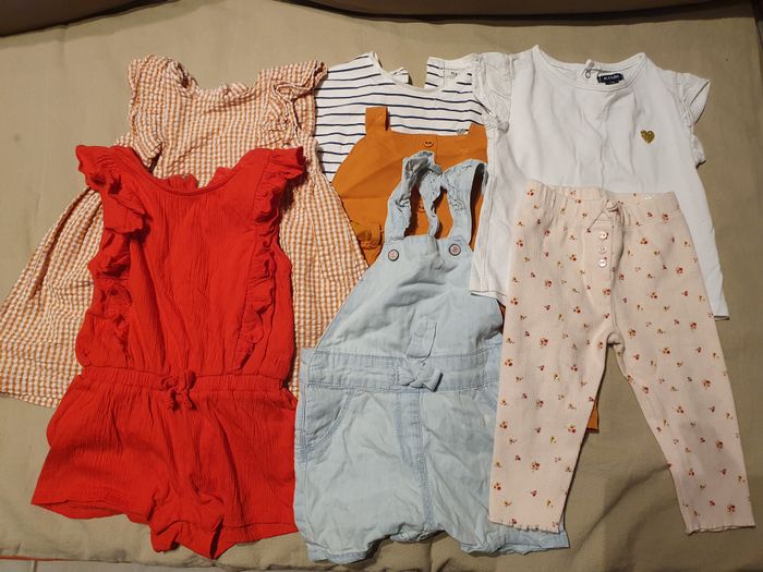 Lot vêtements 12 mois