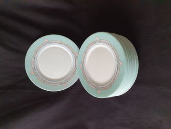 Lot de 10 assiettes a dessert plates Esso blanches vertes et roses Diamètre 19,5 cm