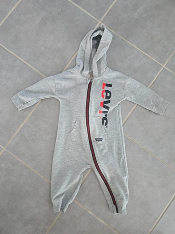 Combi Levi's