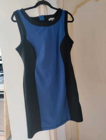 Robe Noir & Bleu taille 46