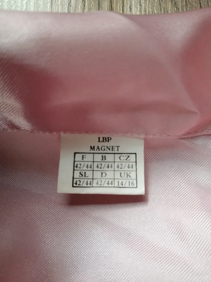 Ensemble de pyjama pantalon à motifs roses et chemise rose en satin / lbp magnet /(42-44) - photo numéro 6
