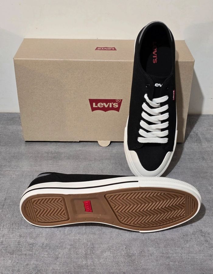 Baskets homme levi's taille 42 - photo numéro 4