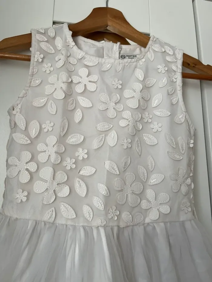 Robe de cérémonie avec gilet - photo numéro 3