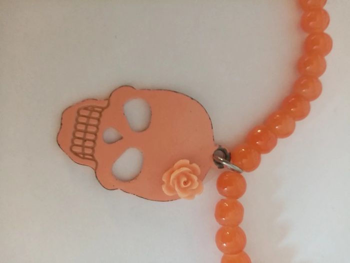 Collier tête de mort perle en verres - photo numéro 3