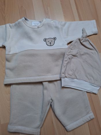 Lot de 2 ensembles jumeaux