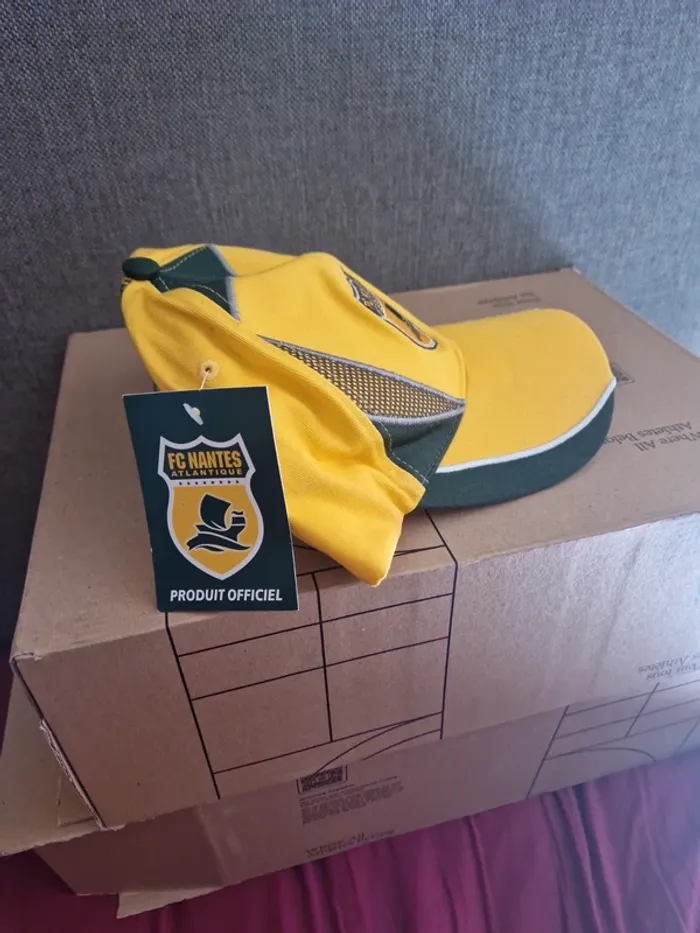 Casquette fc nantes neuf - photo numéro 2