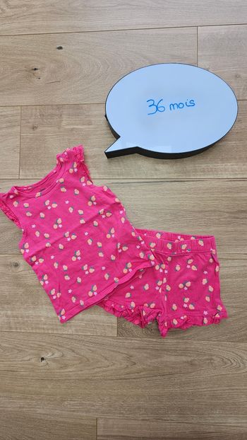 Pyjama 👧🏽 36mois