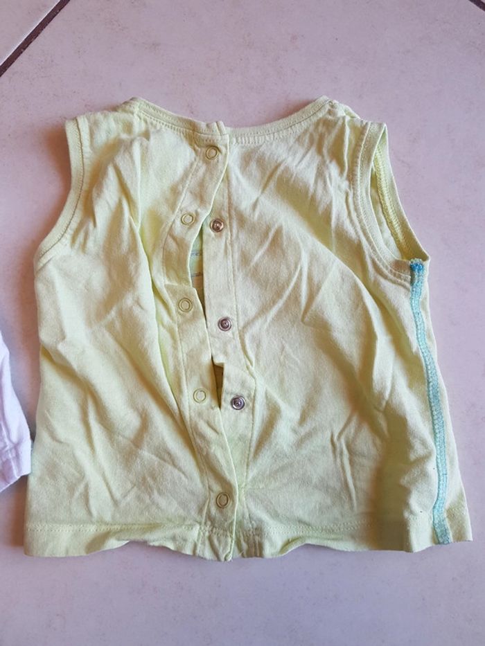 Lot de 2 débardeurs garçon 6 mois - photo numéro 5