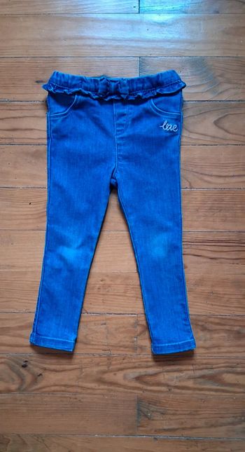 Jeans fille taille 24 mois