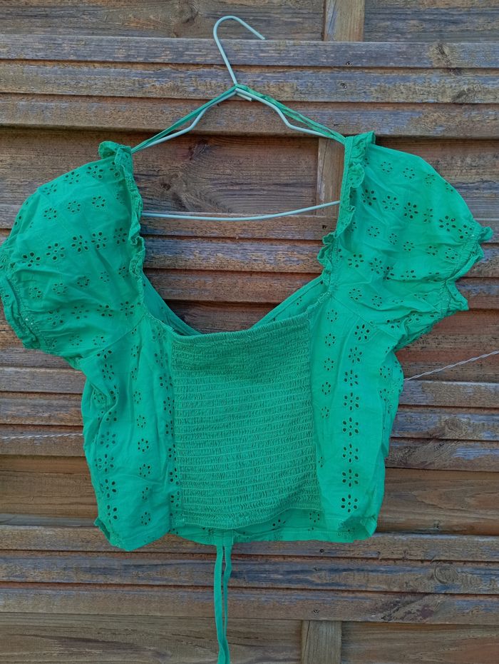Haut crop top vert - photo numéro 2