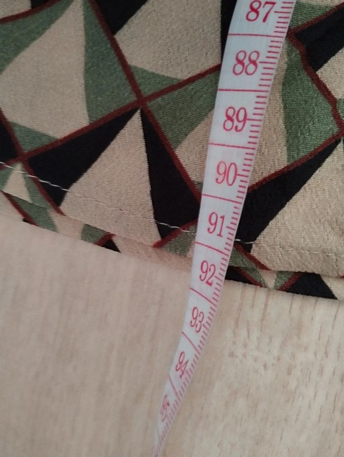 Robe Mango taille M décolletée et fendue avec poches - photo numéro 8