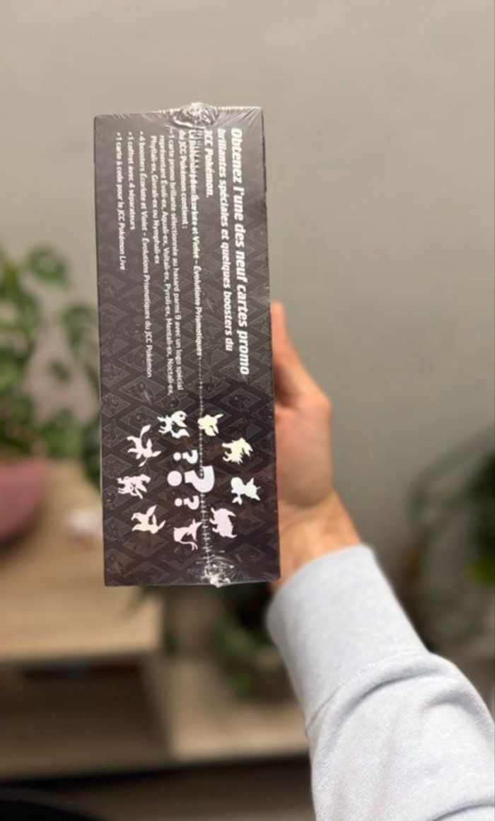 Pokémon - Boîte surprise ev8,5 - photo numéro 3