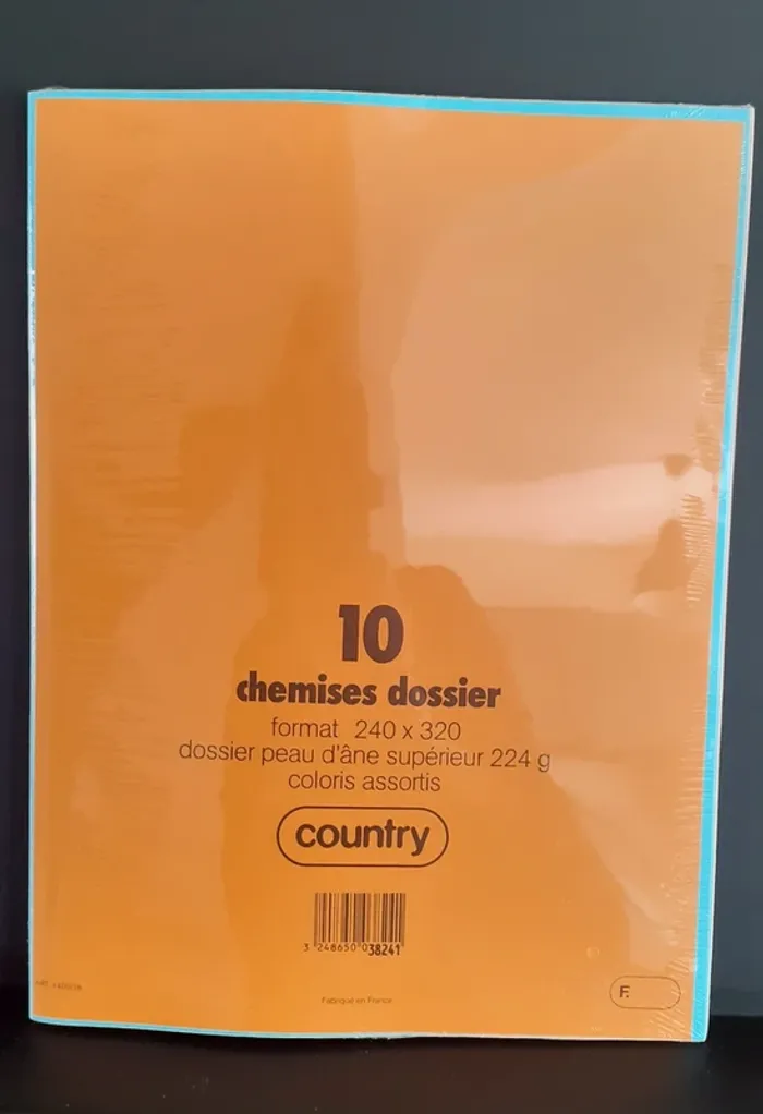 10 chemises dossier neuves.