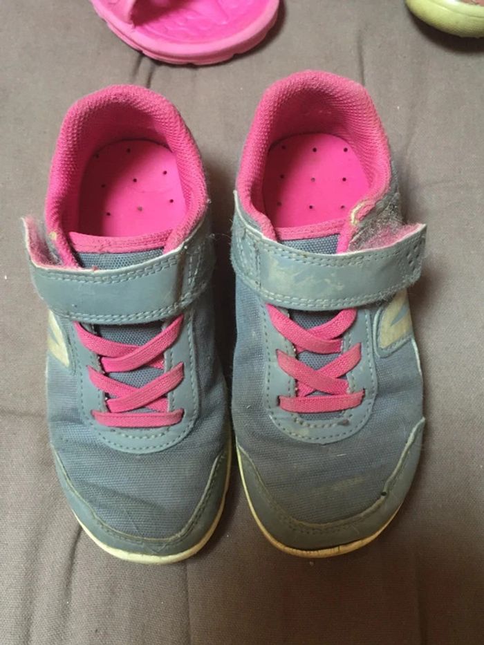 Lot de 4 paires de chaussures fille taille 28 - photo numéro 2
